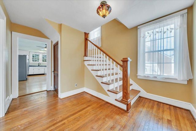 2704 Floraland DR, Roanoke, VA 24012