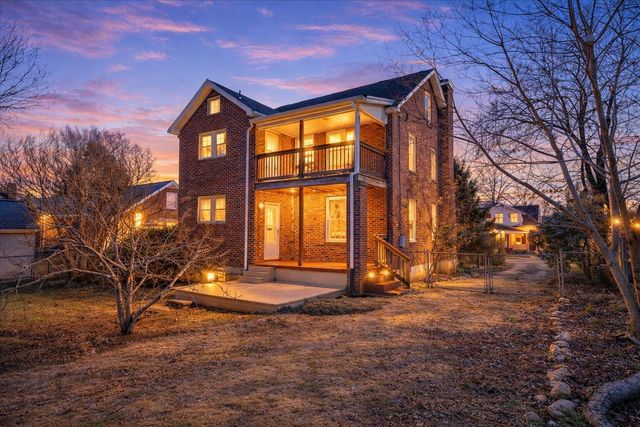 2704 Floraland DR, Roanoke, VA 24012