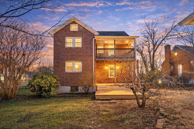 2704 Floraland DR, Roanoke, VA 24012