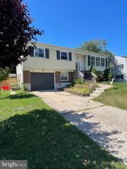 292 JUSTICE DR, Carneys Point, NJ 08069
