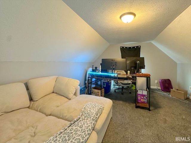811 N PURDUM Street, Kokomo, IN 46901