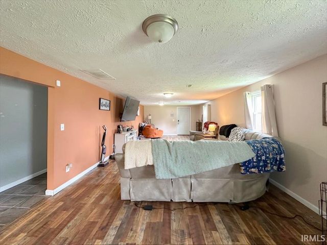 811 N PURDUM Street, Kokomo, IN 46901