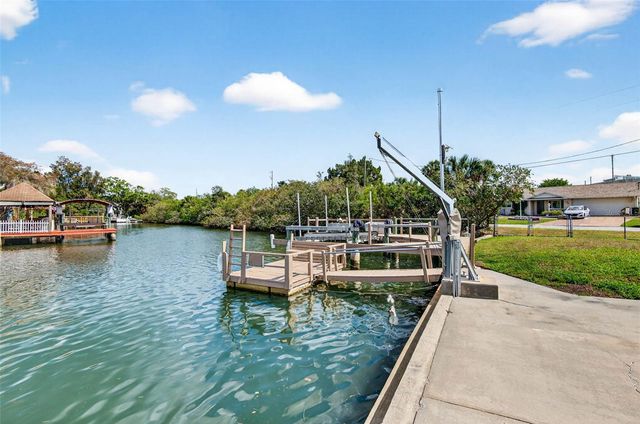 6645 HARBOR DRIVE, Hudson, FL 34667