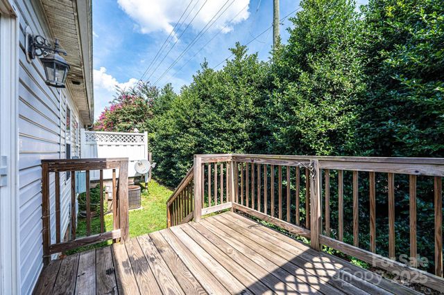1492 Mulberry Ridge Drive, Newton, NC 28658