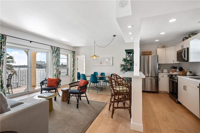 341 N Birch Rd 209, Fort Lauderdale, FL 33304