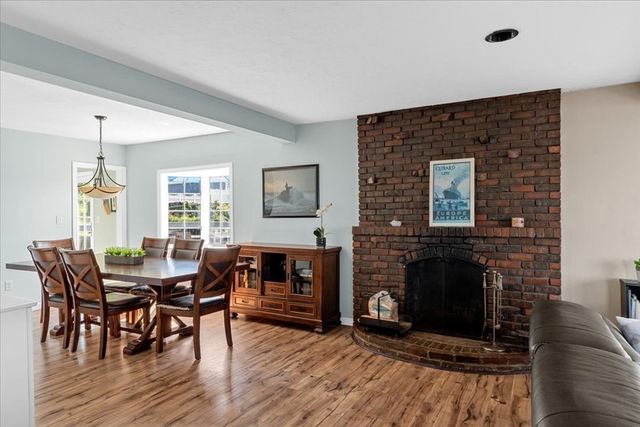 24 Aspinwall Ave, Weymouth, MA 02191