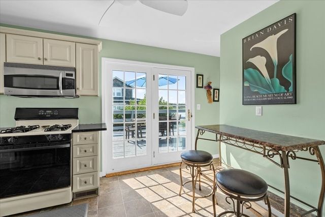 24 Aspinwall Ave, Weymouth, MA 02191