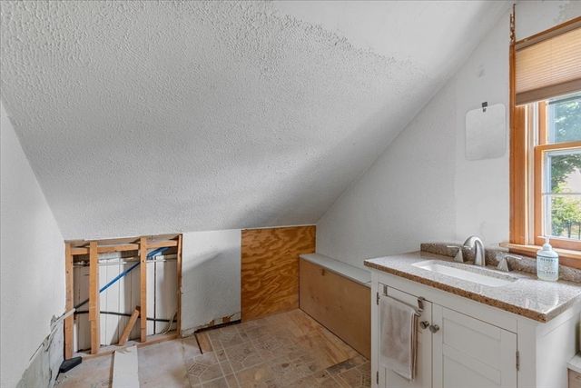 24 Aspinwall Ave, Weymouth, MA 02191