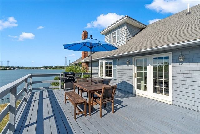 24 Aspinwall Ave, Weymouth, MA 02191