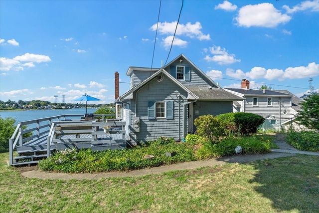 24 Aspinwall Ave, Weymouth, MA 02191