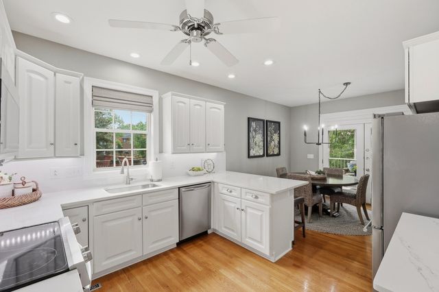 3244 Sebastian Lane, Lexington, KY 40513