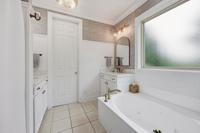 3244 Sebastian Lane, Lexington, KY 40513