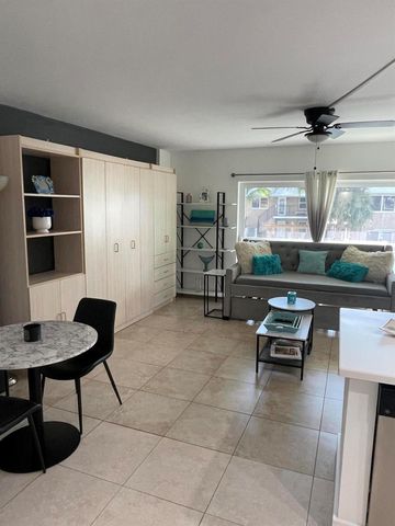 2900 NE 30th Street B2, Fort Lauderdale, FL 33306