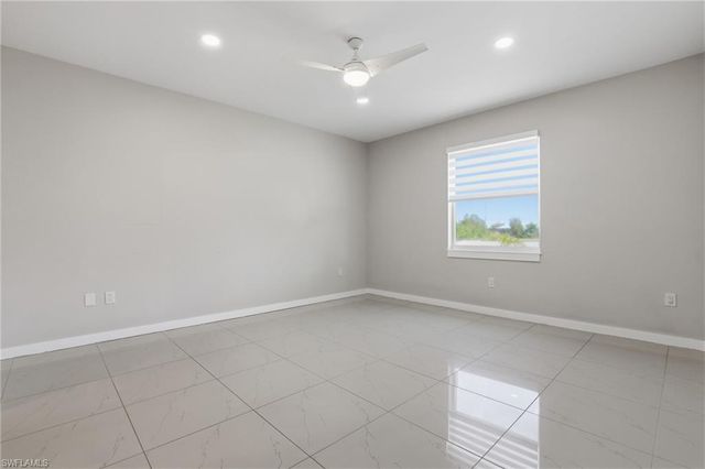 2713 SW Embers TER, Cape Coral, FL 33991