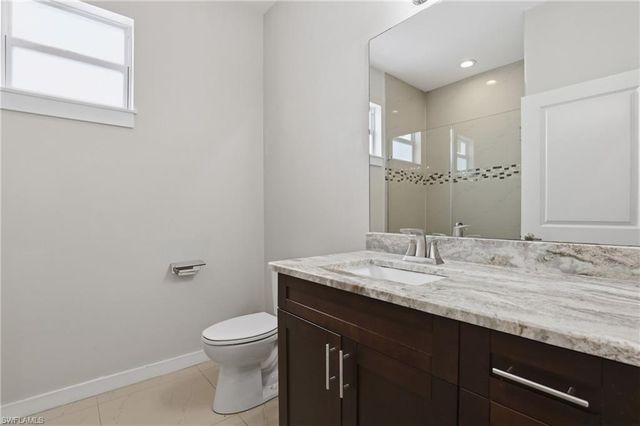 2713 SW Embers TER, Cape Coral, FL 33991