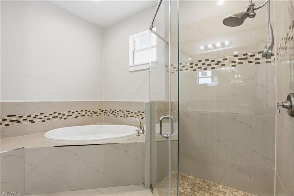 Image 24 of property listing at 2713 SW Embers TER, Cape Coral, FL 33991