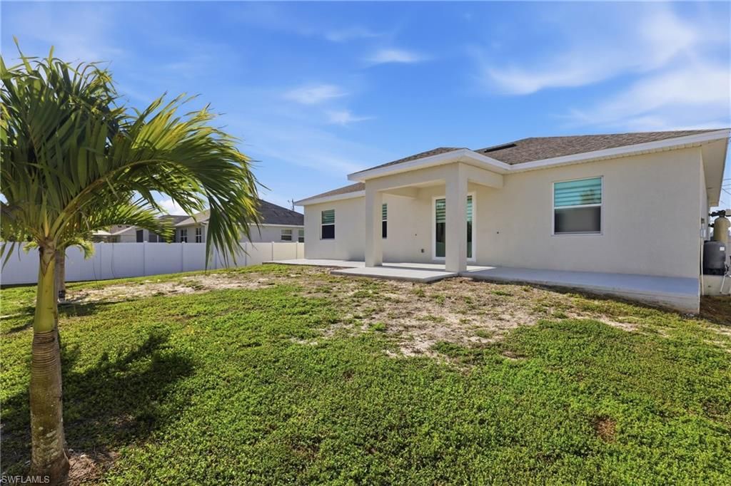 Image 36 of property listing at 2713 SW Embers TER, Cape Coral, FL 33991