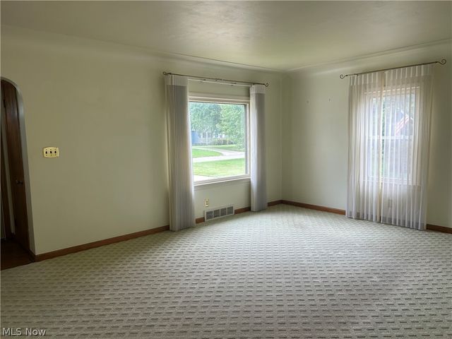 148 Marcia Drive, Austintown, OH 44515