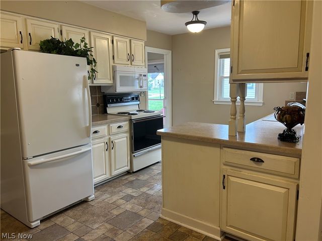 148 Marcia Drive, Austintown, OH 44515
