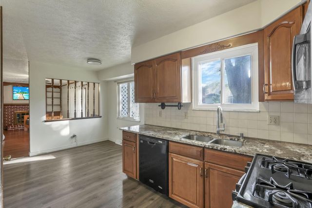 6467 Sharon Woods Boulevard, Columbus, OH 43229