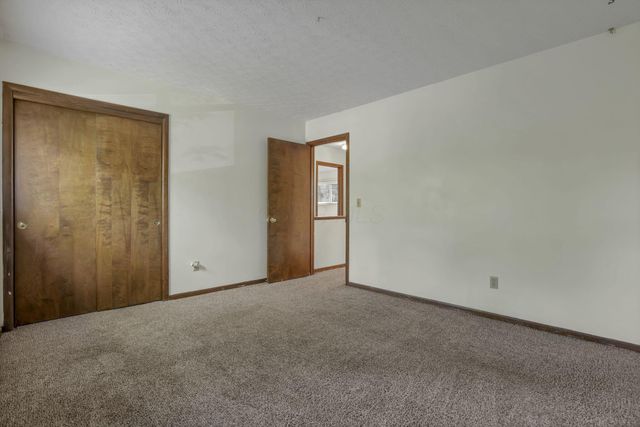 6467 Sharon Woods Boulevard, Columbus, OH 43229