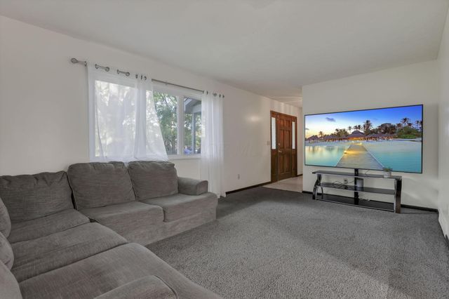 6467 Sharon Woods Boulevard, Columbus, OH 43229