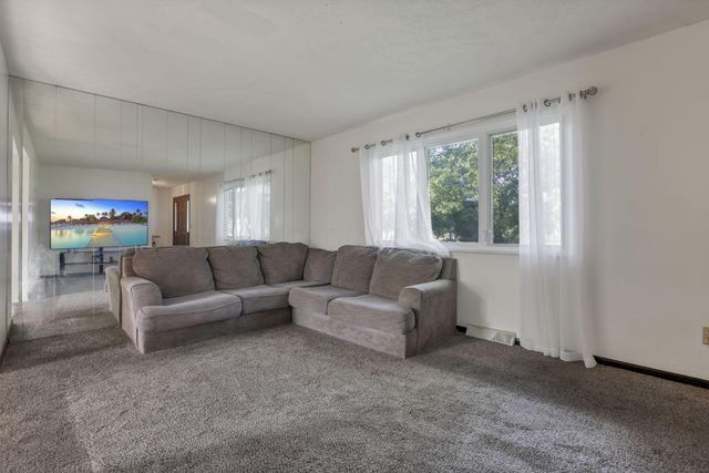 6467 Sharon Woods Boulevard, Columbus, OH 43229