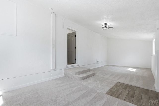 3110 Woodland Ave, Pueblo, CO 81005