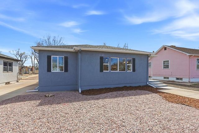 3110 Woodland Ave, Pueblo, CO 81005