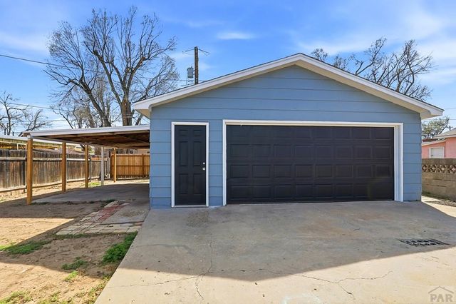 3110 Woodland Ave, Pueblo, CO 81005