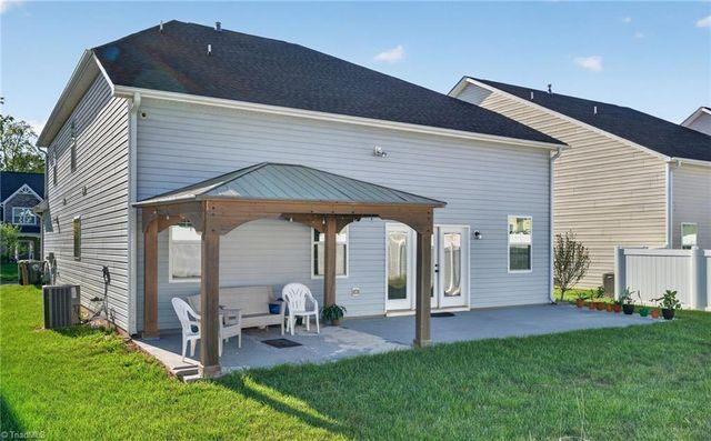 5314 Brookstead Drive, Summerfield, NC 27358