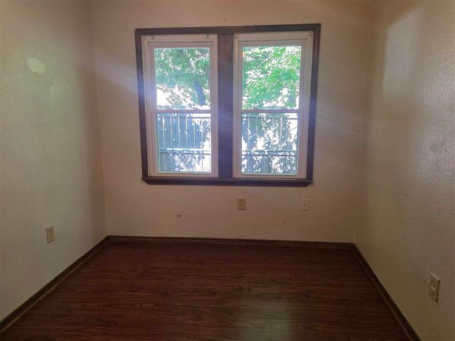 913 NW Dearborn, Lawton, OK 73507