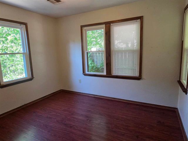 913 NW Dearborn, Lawton, OK 73507