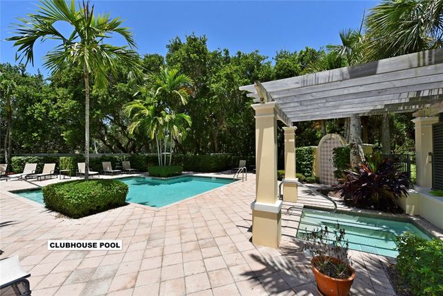 104 Island Plantation Terrace 204, Vero Beach, FL 32963