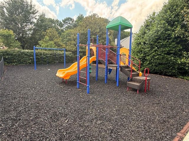 13580 Weycroft Circle, Alpharetta, GA 30004