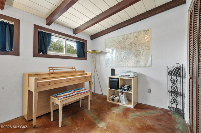5763 E 19th Street, Tucson, AZ 85711