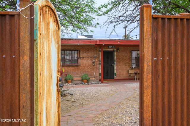 5763 E 19th Street, Tucson, AZ 85711
