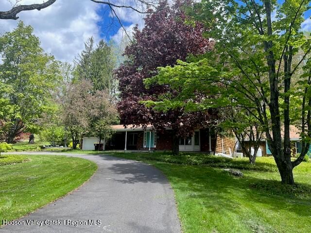 84 Climer Circle, Averill Park, NY 12018
