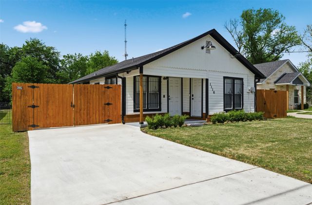 1116 Houston Street, Waco, TX 76704