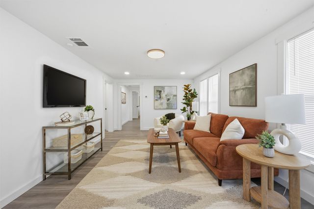 1116 Houston Street, Waco, TX 76704