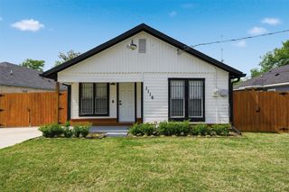 1116 Houston Street, Waco, TX 76704