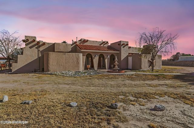 4 Cielo Escondido, Anthony, NM 88021