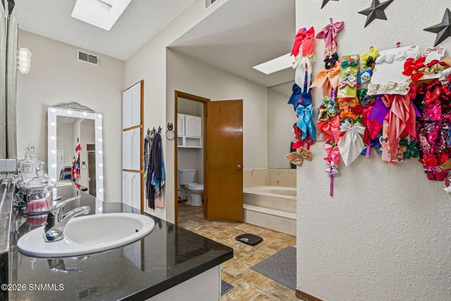 4 Cielo Escondido, Anthony, NM 88021