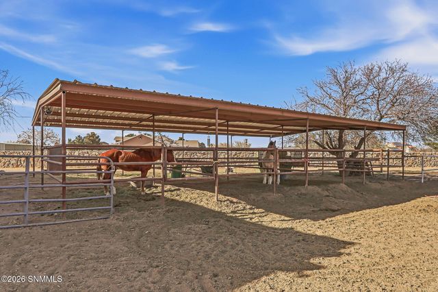 4 Cielo Escondido, Anthony, NM 88021