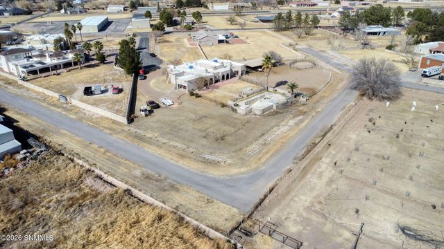 4 Cielo Escondido, Anthony, NM 88021