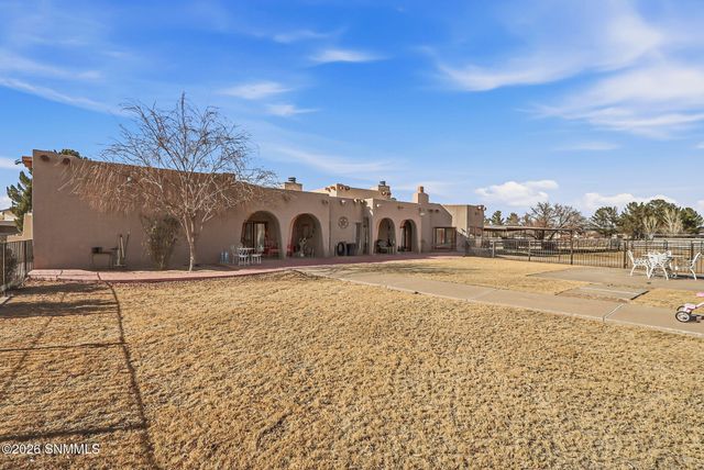 4 Cielo Escondido, Anthony, NM 88021