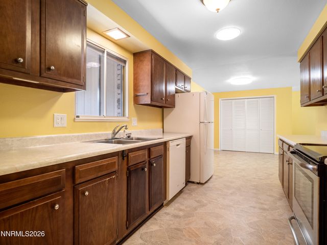 1406 Palo Verde Drive, Carson City, NV 89701