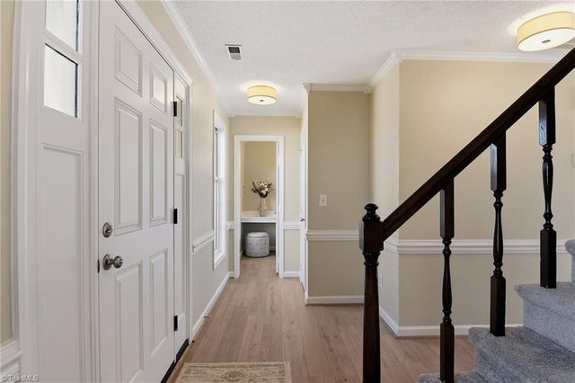 5965 Bethania Tobaccoville Road, Pfafftown, NC 27040