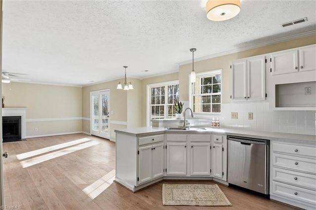 5965 Bethania Tobaccoville Road, Pfafftown, NC 27040