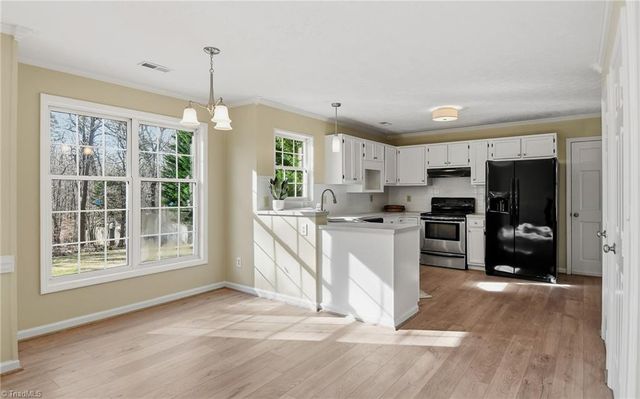 5965 Bethania Tobaccoville Road, Pfafftown, NC 27040